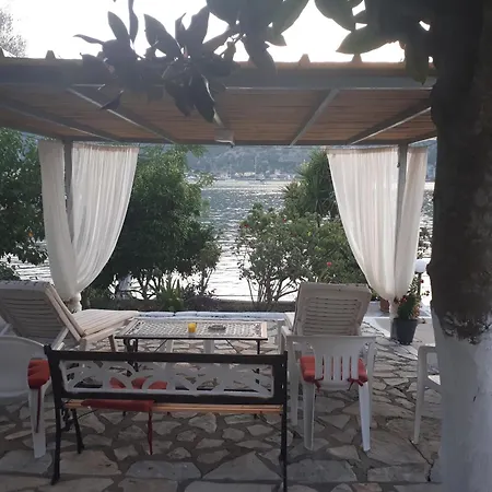 Appartement Geni Bay *