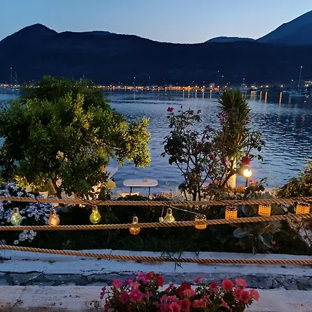 Geni Bay Appartement *