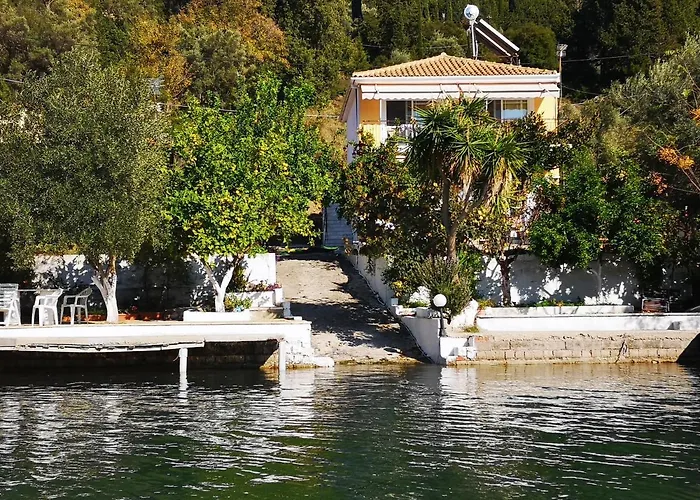Geni Bay Apartmán *