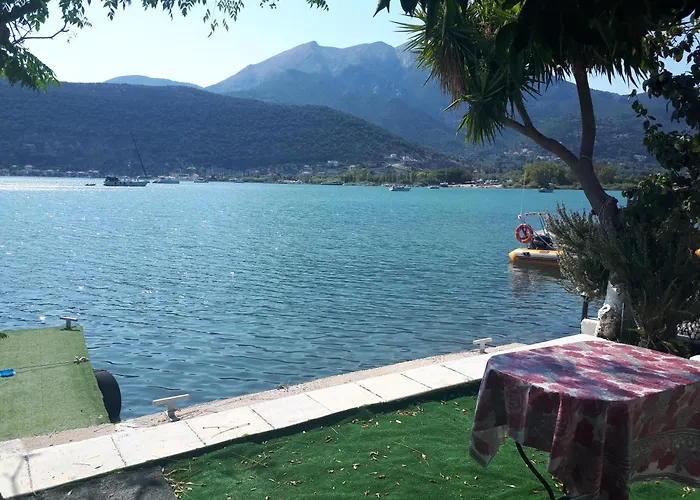 Geni Bay Apartmán *